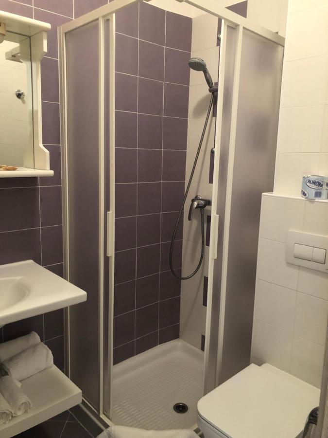 Hotel Karibe 비비오네 외부 사진