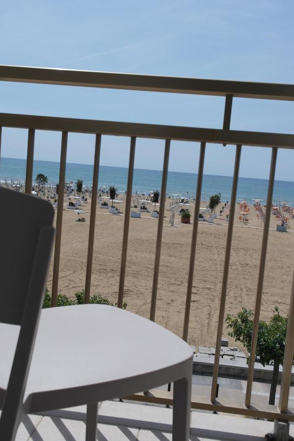 Hotel Karibe 비비오네 외부 사진